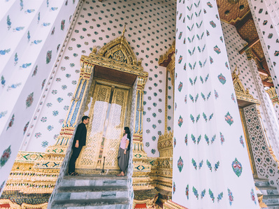 PdMJ14 Thailand Bangkok photographer for traveler at Watarun or Temple of Dawn