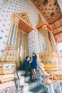 PdMJ14 Thailand Bangkok photographer for traveler at Watarun or Temple of Dawn