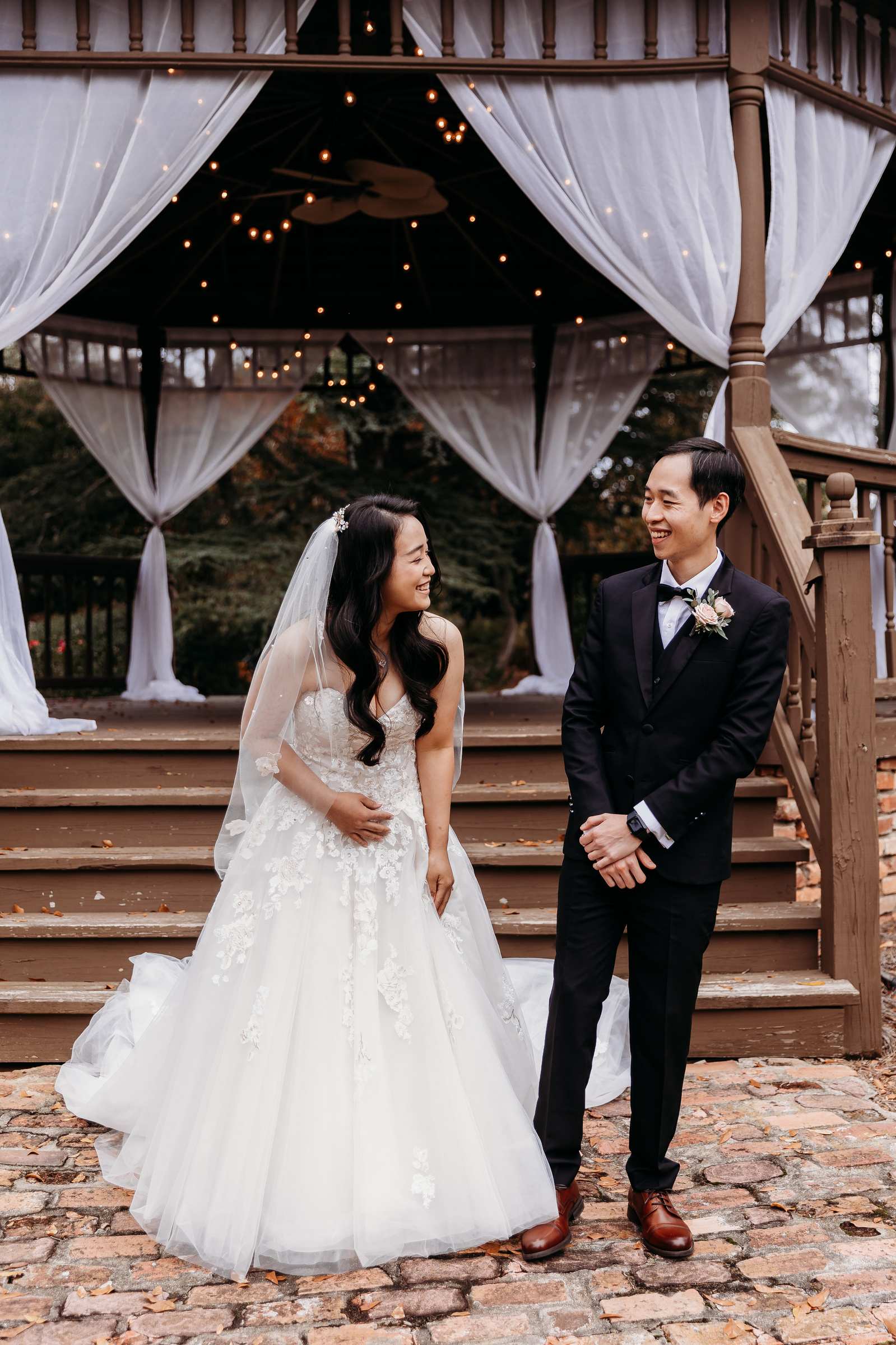 groom sees bride for the first time