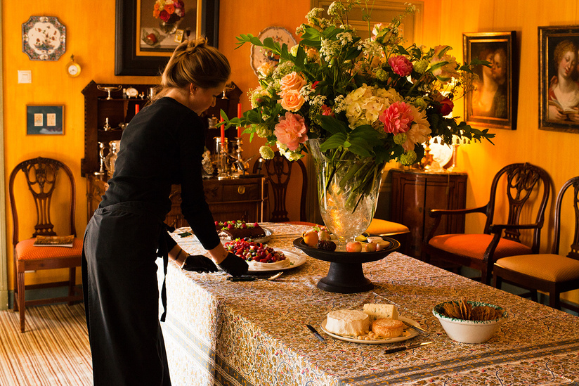 Preparing catering.