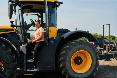 July 1, 2021 (Kitchener, ON) - Felena Pereira posing at the Schuyler Farms in Simcoe, ON for a Female Farmers Feature for Chatelaine Magazine.  Photo by Alicia Wynter