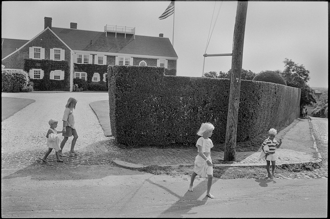 Nicholas Blair photography copyright 1986, black and white, Children