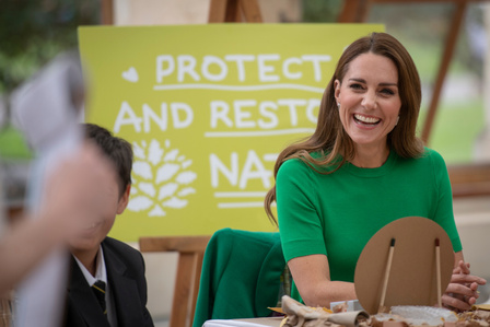 A school visit to Kew Gardens attended by VIP guests including Their Royal Highnesses The Duke and Duchess of Cambridge, The Mayor of London, Steve Backshall MBE and Helen Glover MBE. Children will go on a tour of Kew Gardens, before returning to Nash Con