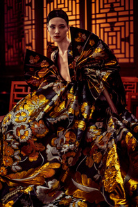 Beijing photographer, Beijing, photographer, model, fashion, portraiture, beauty, olmo reverter, olmophoto, advertising, beauty, beauty photography, advertising photography, commercial photography, valentino, dreamscape