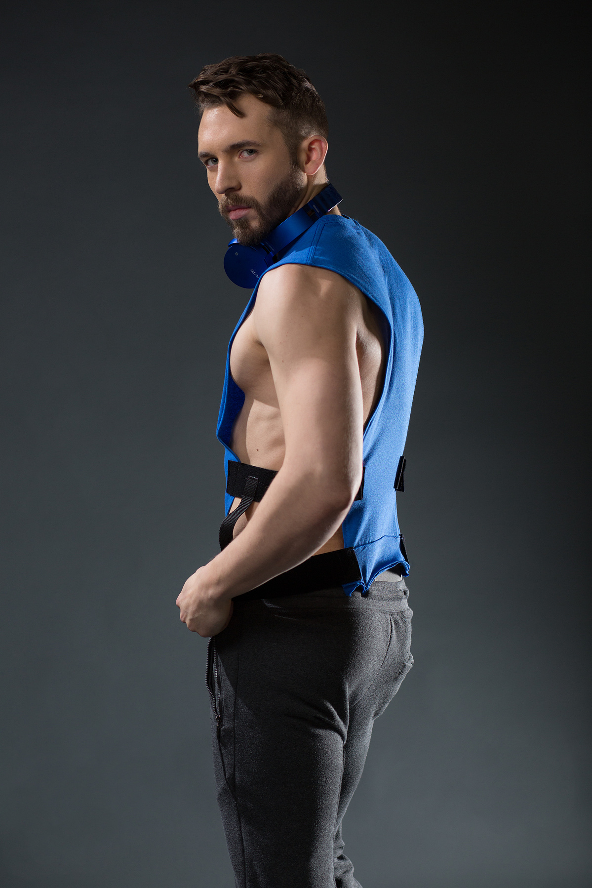 Model: Jack Fogerty
Designer: Jackson Skyler
MUA: Stephanie Jarrin
Hair Stylist: Noemi Fernandez