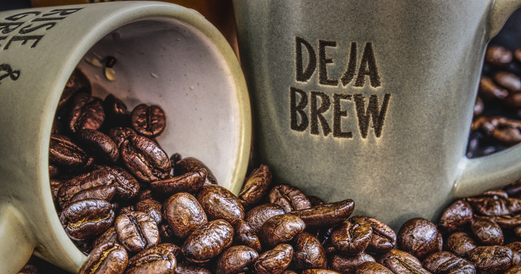 coffee beans and coffee cups