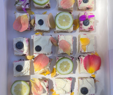 cake squares, cake bites