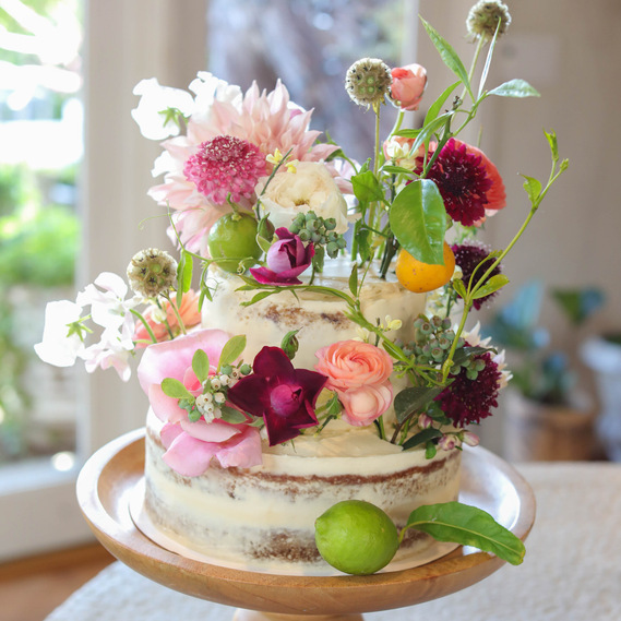 Los Angeles bakery, la bakery, bakery in malibu, malibu bakeries, lemon cake malibu, fruit cake malibu, desserts in malibu, eat vegan malibu, eat healthy malibu, healthy places to eat in malibu, cake shop malibu