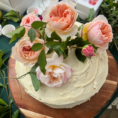 bakery in malibu, malibu bakery, custom cakes malibu, wedding cakes malibu, malibu bake shop, malibu bakery, best desserts near me