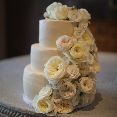 bakery in malibu, malibu bakery, custom cakes malibu, wedding cakes malibu, malibu bake shop, malibu bakery, best desserts near me, best wedding cakes la, best wedding cakes malibu, luxury cakes, bespoke cakes