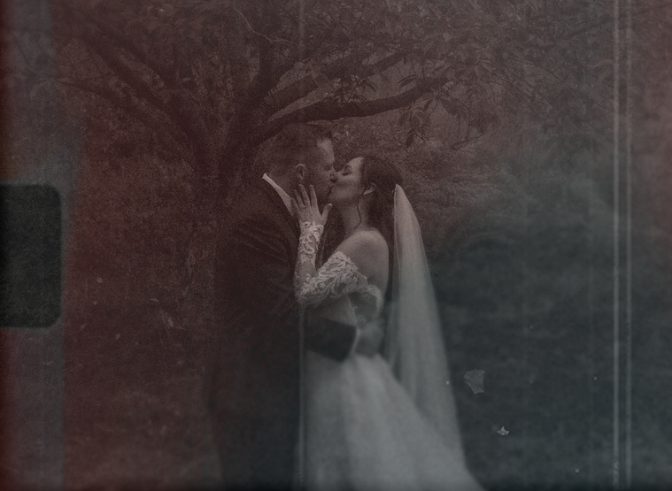 Super 8 Wedding Video
Villetto Photography