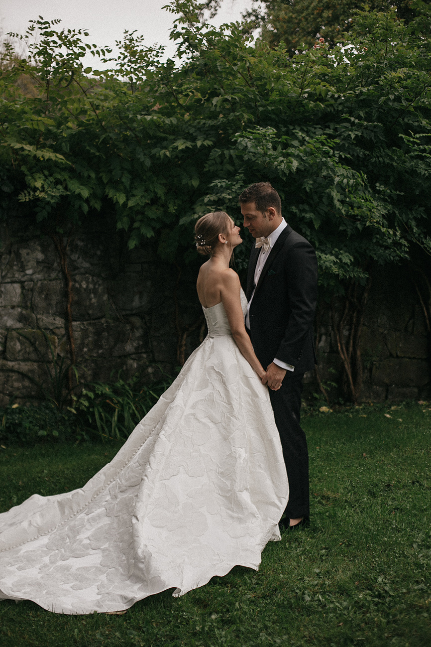 Troutbeck Wedding Venue, Wedding Photos taken by Rob Villetto CT Wedding Photographer