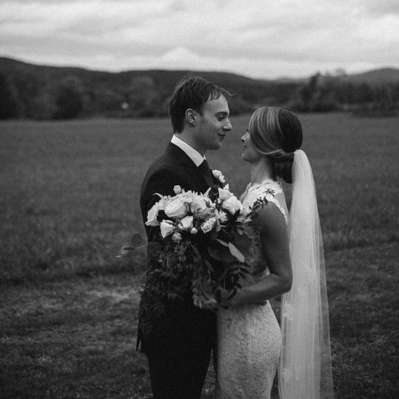 Location, Lion Rock Farm, Sharon, Connecticut
We are the Wedding Photographers