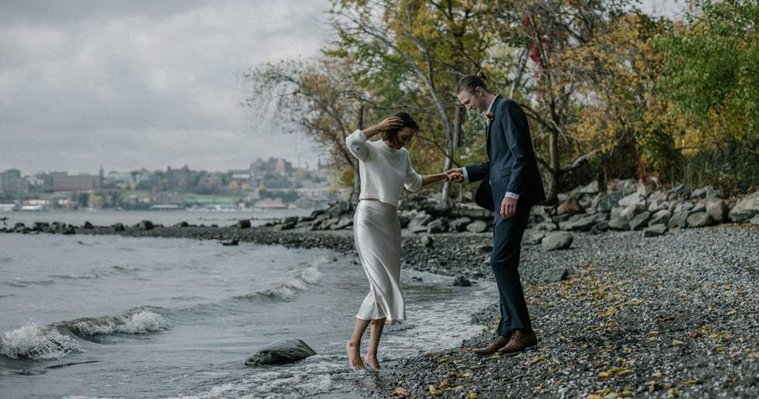 Connecticut Based Wedding Photographers