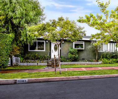 Real Estate Photography Ask about our Drone, 360 tours, video and high resolution photography for less than you imagine. We can help with marketing mailers and flyers. Starting at $150