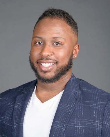 Profile Photos Upgrade your online presence with professional headshots. Perfect for that dating profile or your business website.