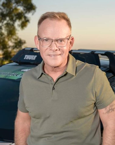 Profile Photos Upgrade your online presence with professional headshots. Perfect for that dating profile or your business website.
