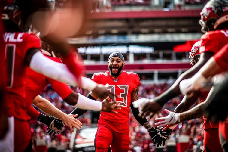A pregame intro image shot by Tampa Bay Bucs' team photographer Tori Richman.