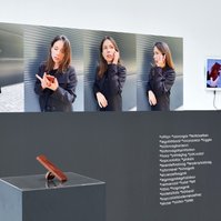 In your hands - palm jewelry, photo by David Biro