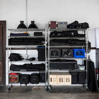Interior view of photography and videography studio Enginehouse 27 located in Detroit, MI available for daily rental which includes, grip, lighting, capture cart, camera stand, lounge, generous space.