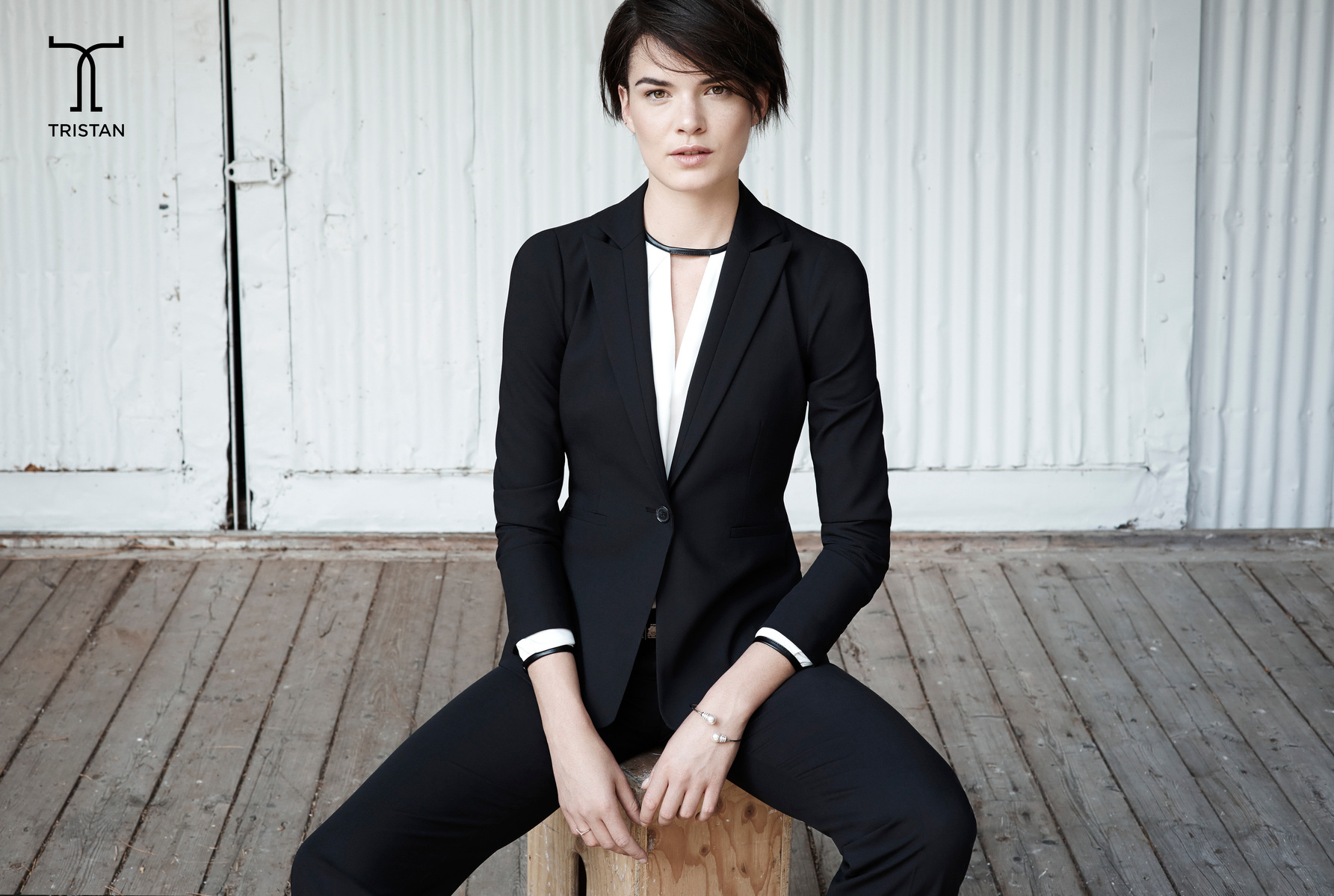 high end photo retoucher Montreal retouche photo professionnelle mode