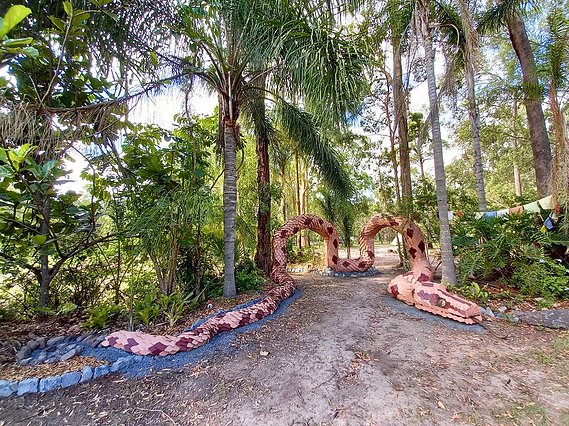 Snake Sculpture, Gold coast sculpture, Queensland sculpture, Sydney art installation, festival art, Australian installation artist, installation art Gold coast, Festival art australia, Burning Man art Australia, Burn art Australia, snake art
