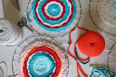 circle weaving workshop sydney, circle weaving, weaving class, craft workshop sydney, art workshop sydney, artist melissa carey, birthdays, classy hen's nights, hens, fun night, corporate events