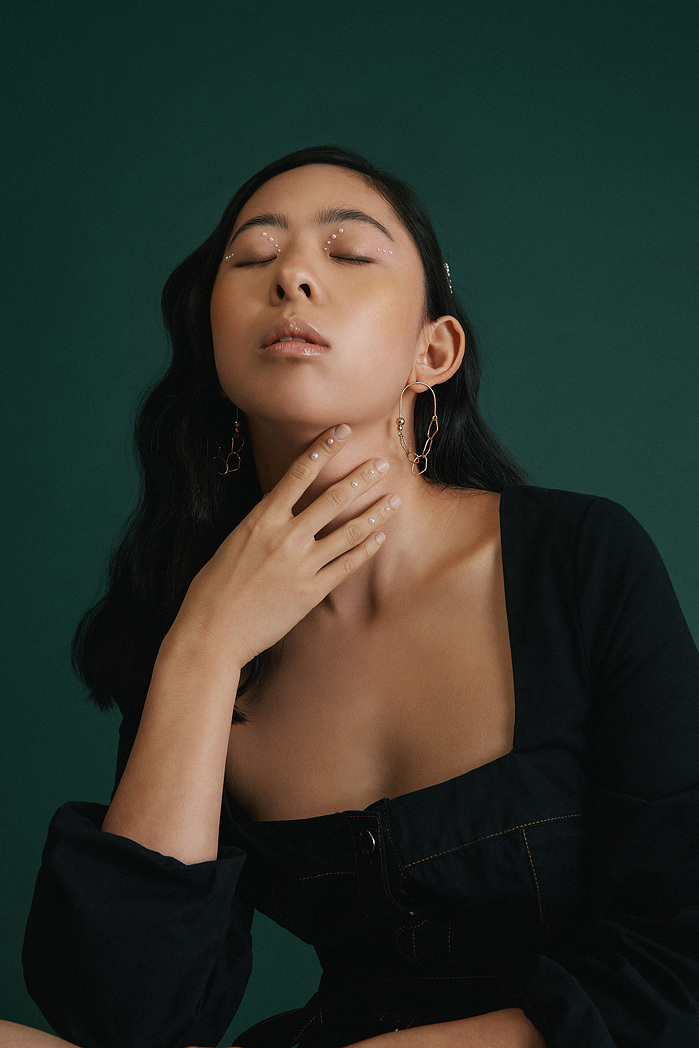 melbourne hairstylist, fresh faced, beauty makeup, clean makeup, melbourne editorial, melbourne make up artist, vegan makeup artist, vegan hairstylist, commercial makeup artist, sustainable haircare, eco, fashion editorial