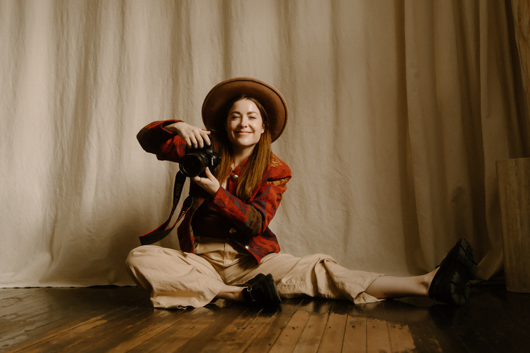 Prairie West Creative shooting at The Study Studios downtown Calgary with her Canon camera and lens. 