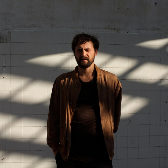 Alessandro
(Old Fashioned Lover Boy)
Milano
Fujifilm FinePix X100
18 ottobre 2014
