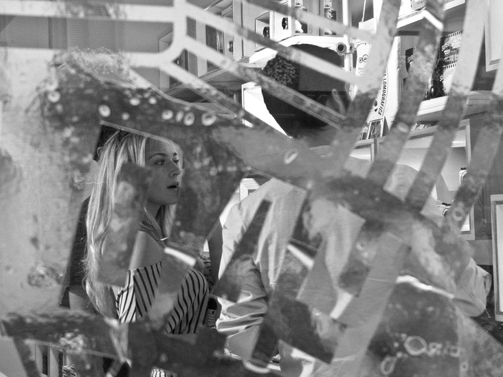 Sconosciuta
Lomography Store
Milano
Ricoh CX2
21 luglio 2011