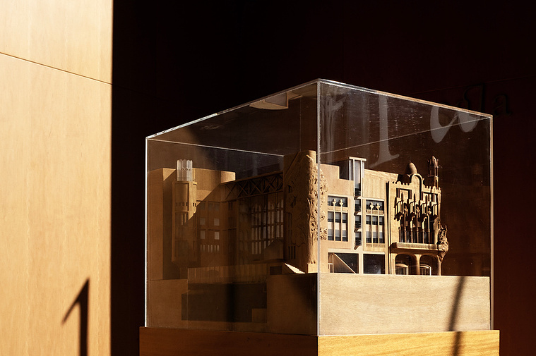 Maqueta del palau de la música en la entrada del propio edificio  David Salcedo