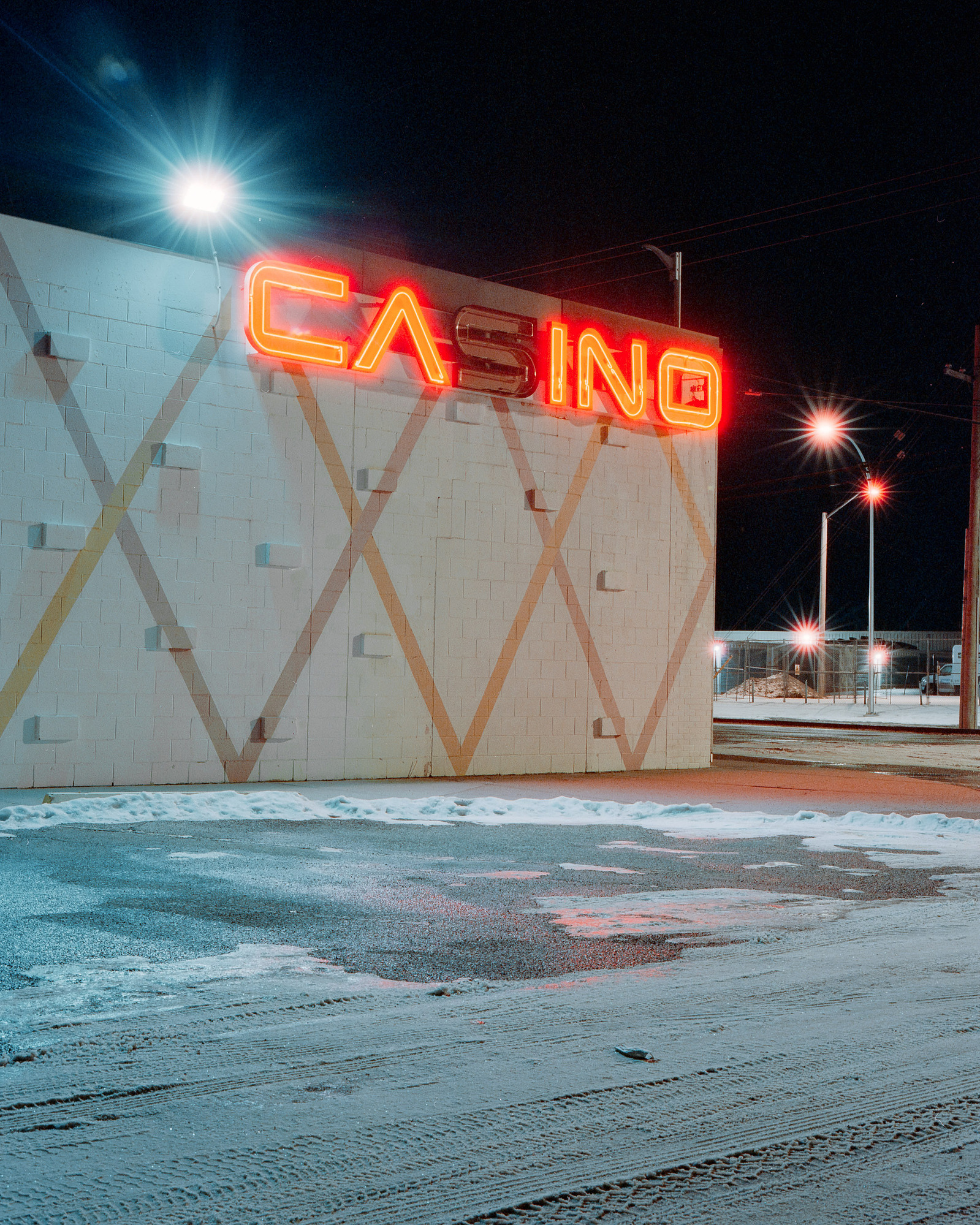 Cameron Eng shooting Cinestill 800T 120 film on my medium format film camera Pentax 67. Night time photography in Calgary. All photos by Cam Eng
