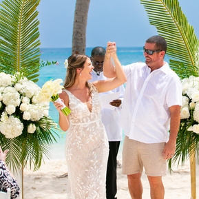 Palm Point, Cove Beach Atlantis Bahamas Wedding