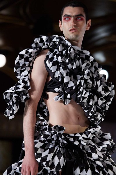 Blaine Pennington. Commercial Lifestyle Conceptual Beauty Product Fashion Event Model Digital Photography. New York City NYC Photographer Photography. NYFW Fashion Week. Runway 7 Fashion. Sony Hall.