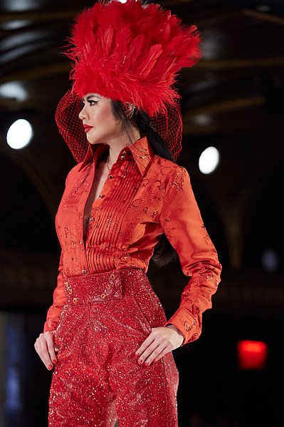 Blaine Pennington. Commercial Lifestyle Conceptual Beauty Product Fashion Event Model Digital Photography. New York City NYC Photographer Photography. NYFW Fashion Week. Runway 7 Fashion. Sony Hall.