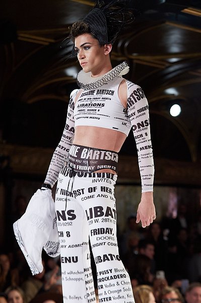 Blaine Pennington. Commercial Lifestyle Conceptual Beauty Product Fashion Event Model Digital Photography. New York City NYC Photographer Photography. NYFW Fashion Week. Runway 7 Fashion. Sony Hall. Suzanne Bartsche