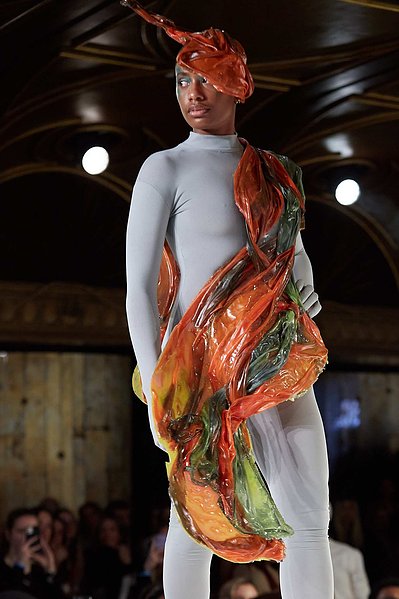 Blaine Pennington. Commercial Lifestyle Conceptual Beauty Product Fashion Event Model Digital Photography. New York City NYC Photographer Photography. NYFW Fashion Week. Runway 7 Fashion. Sony Hall.