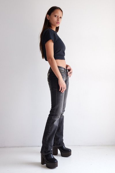 Model Digitals. New York City. Photographer. Modeling School. Model Agency. Model Casting.