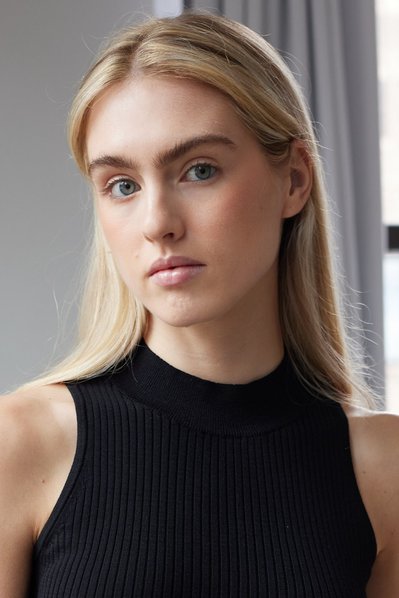 Model Digitals. New York City. Photographer. Modeling School. Model Agency. Model Casting.
