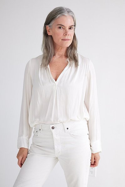 NYC photographer specializing in professional model digitals for agencies and castings.