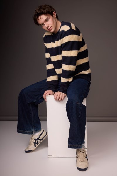 Clean studio model digitals in NYC for agency approval.