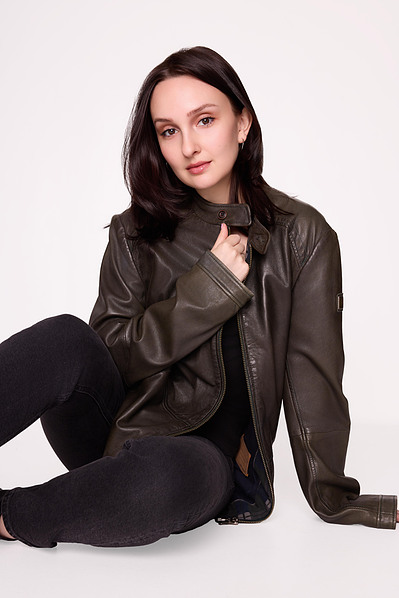 NYC model photographer delivering polished portfolio shots for castings & agencies.