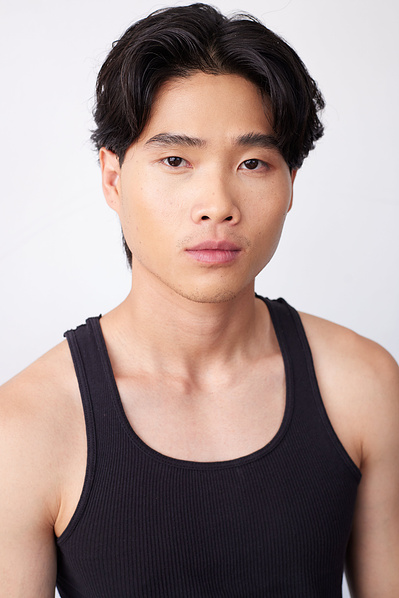 Studio-lit NYC model digitals with high-end quality for fashion professionals.