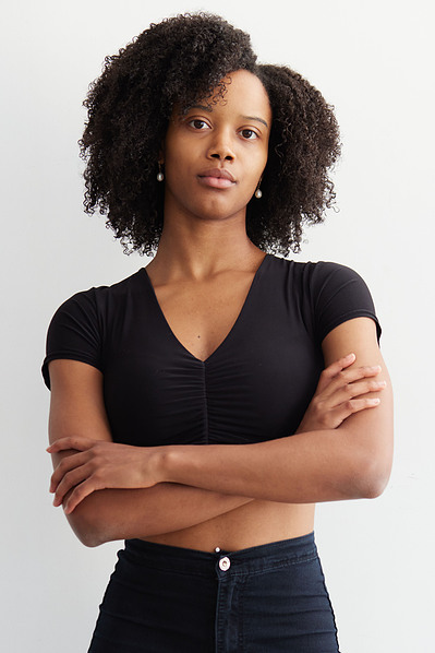 Industry-standard NYC model digitals for portfolio building and branding.
