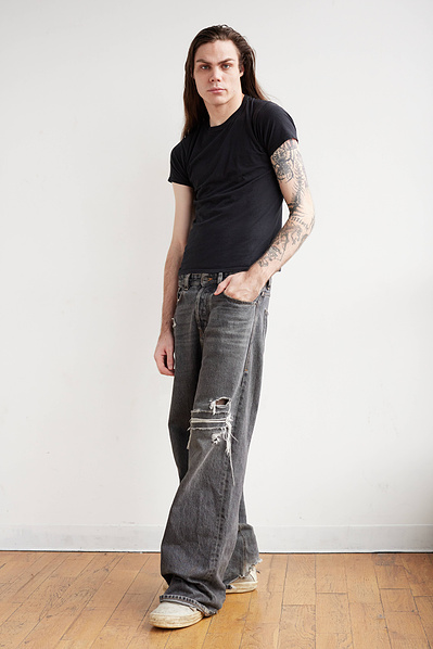 Minimalist and polished NYC model digitals for commercial, fashion, and lifestyle models.