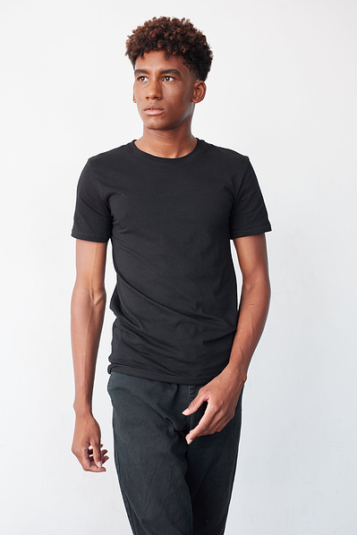 Professional model digitals in NYC for fashion, commercial, and lifestyle modeling.
