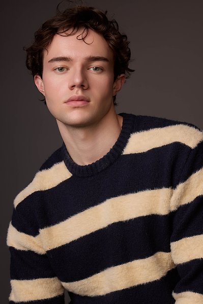 Portfolio shoots for new and signed models in NYC fashion market.