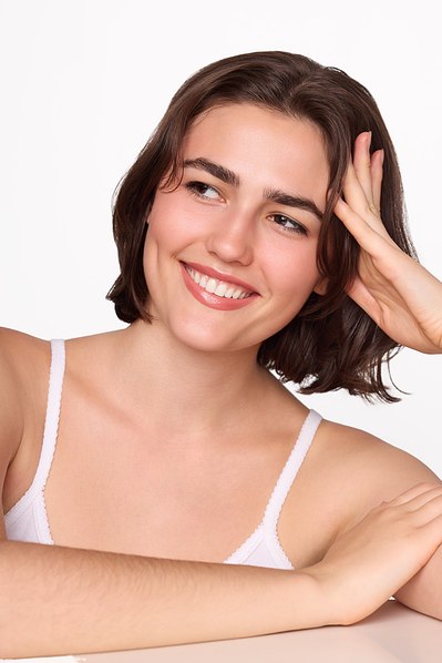 Model test shoot in NYC studio environment with emphasis on clean, versatile looks.