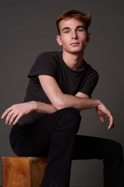 NYC-based photographer creating clean, marketable test shoot images for models and actors.